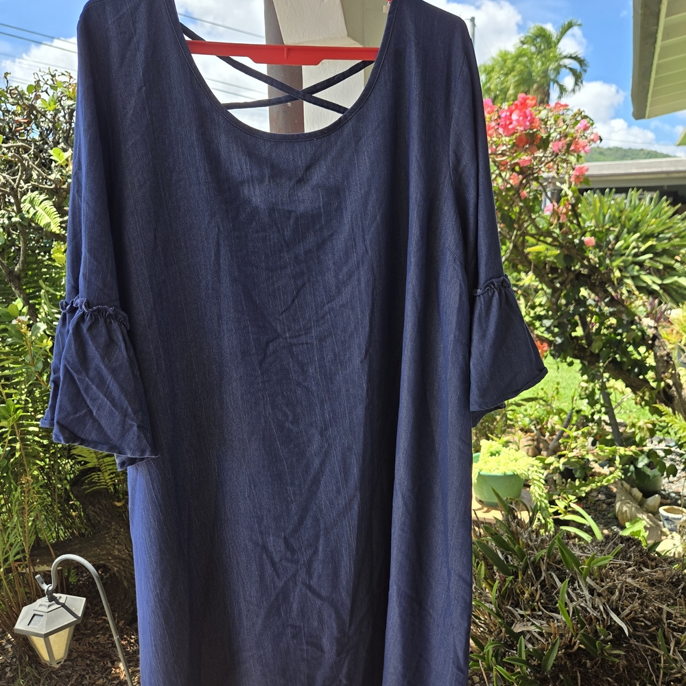 Women's Navy Blue Scoop Neck Tunic Top with Crisscross Back